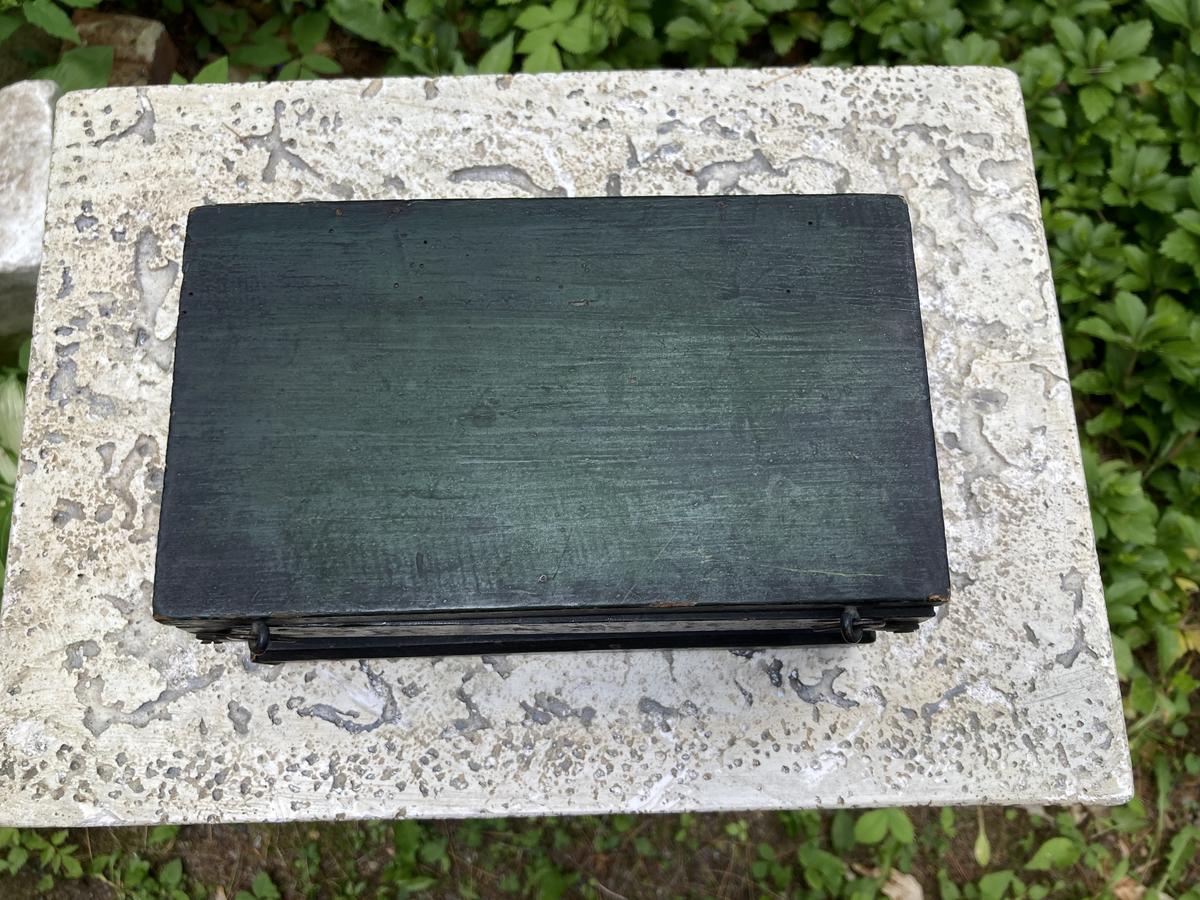 Wooden box