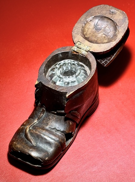 24-021. Treen ink well in the form of a worn shoe