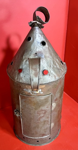 25-114 Candle Lantern in a Semilunar Form
