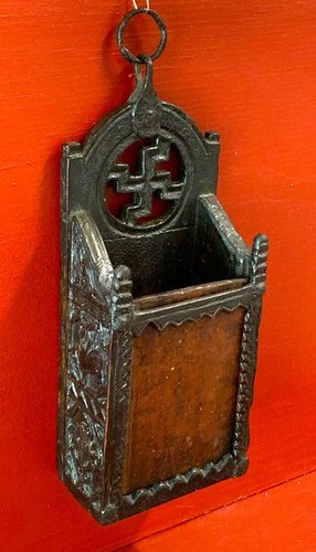 22-112.Hanging candle box with sliding front panel