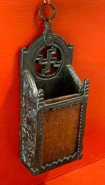 22-112.Hanging candle box with sliding front panel