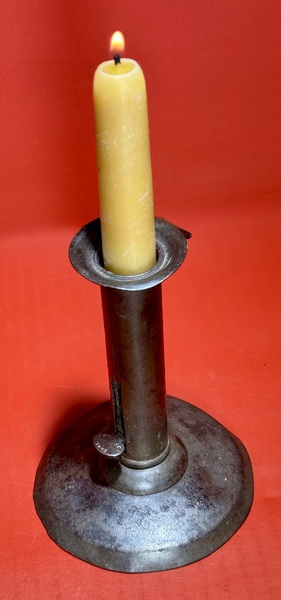25-040. An Unusual Hog Scraper Candlestick