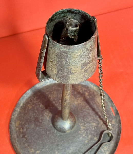 25-088. Pennsylvania Trunnion Mounted Kettle Lamp