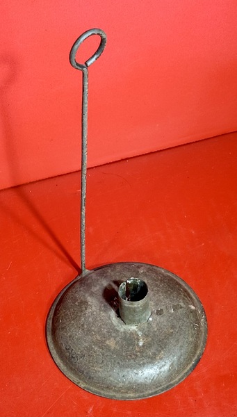 25-103.Looped Rod Candle Holder