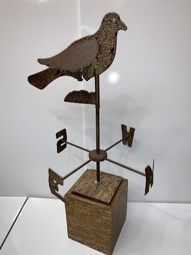 20-19 Dove weathervane with directional indicator