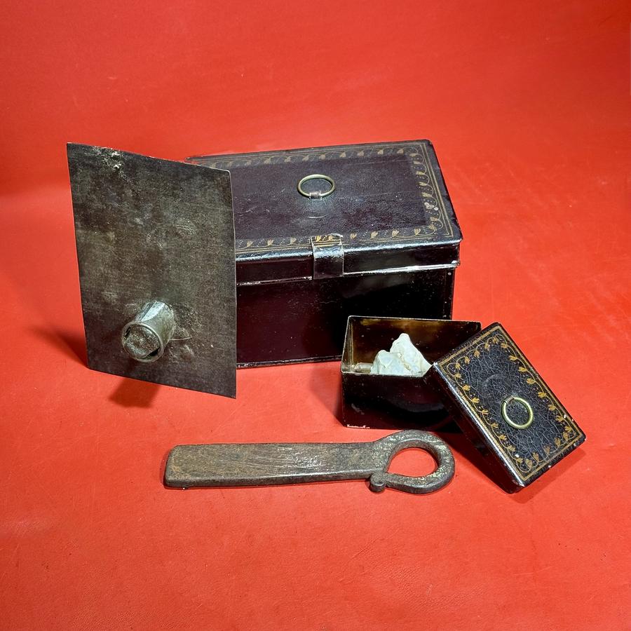 26-083. Painted Tin Tinder Box with Flint Striker