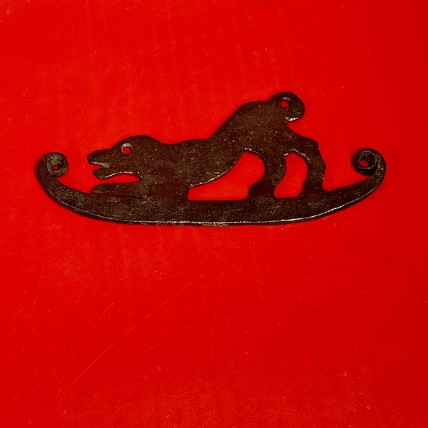 26-018 Hound Form Hand-Wrought Iron Flint Striker