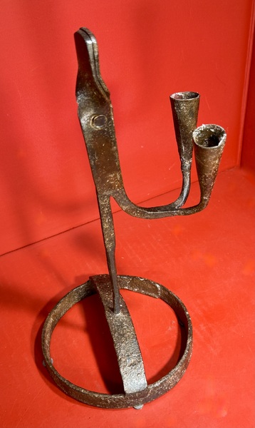 25-166 Rush Light Holder / Double Candle Sockets
