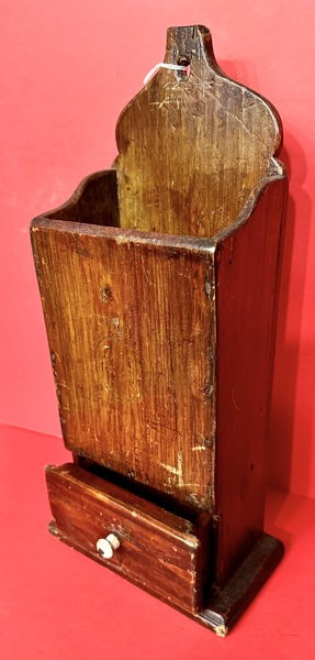 21-018A. A pipe box.