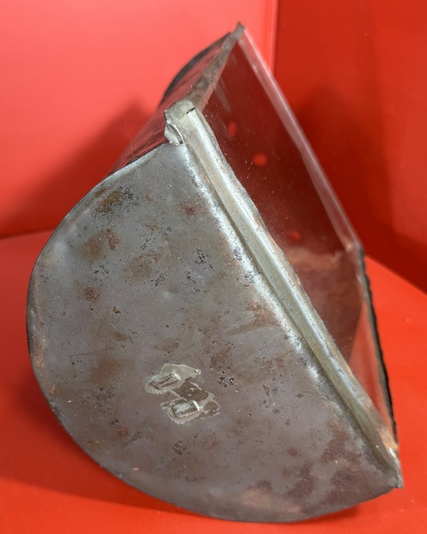 25-114 Candle Lantern in a Semilunar Form