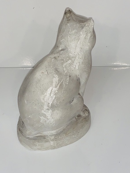 PA chalkware cat