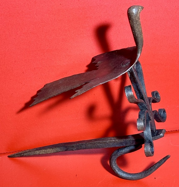 23-208 Betty Lamp hook with long-necked bird