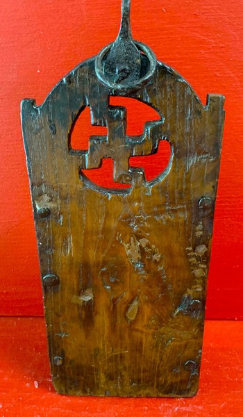 22-112.Hanging candle box with sliding front panel