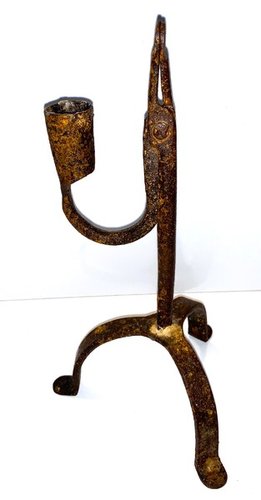 20-212. Small wrought iron rush lamp/candle holder