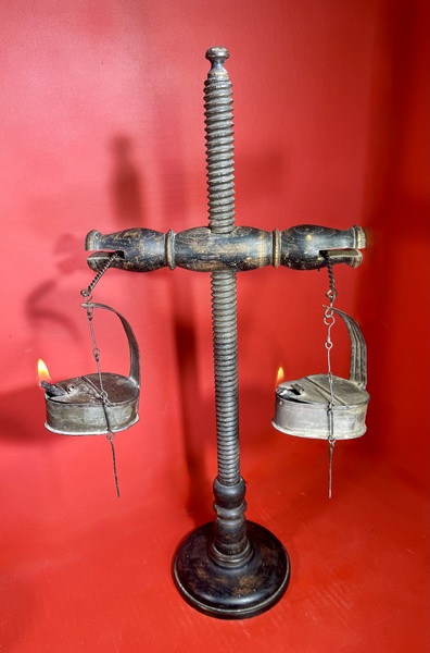 25-143. Scarce, Adjustable Wooden Betty Lamp Stand