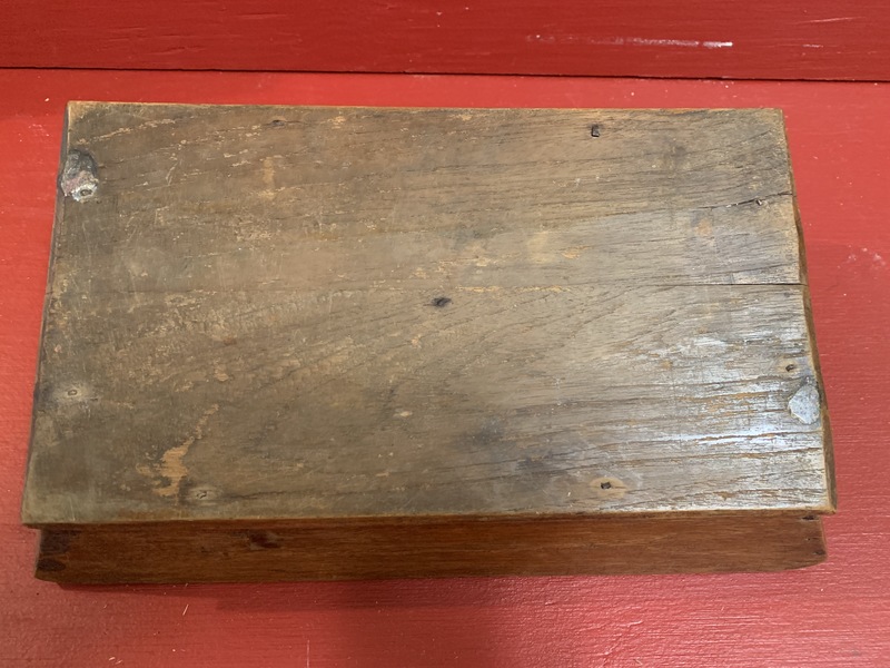 21-284 PA walnut utility tray