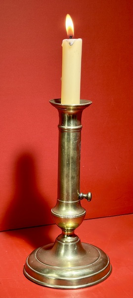 25-065 Bell Brass Push-Up Candlestick