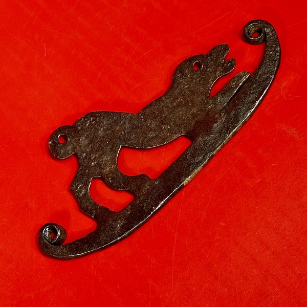 26-018 Hound Form Hand-Wrought Iron Flint Striker