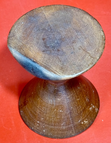 22-129 aa. Lamp tidy stand