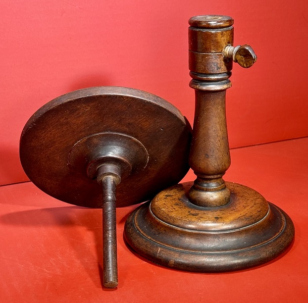 25-008. A Mahogany Dish-top Candle Stand