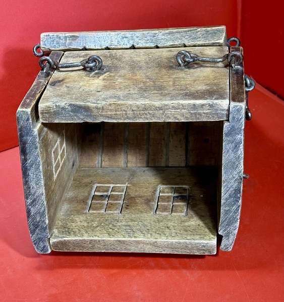 25-164 Maple Sugar Mold of a Classic "Sugar Shack"