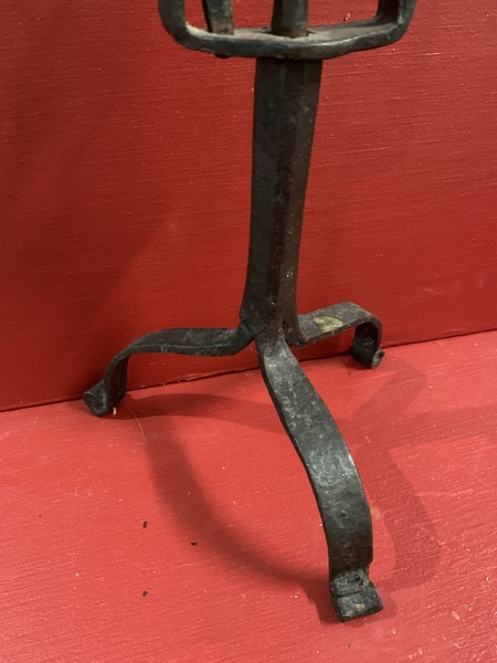 22-202.Wrought Iron pan oil/fat lamp