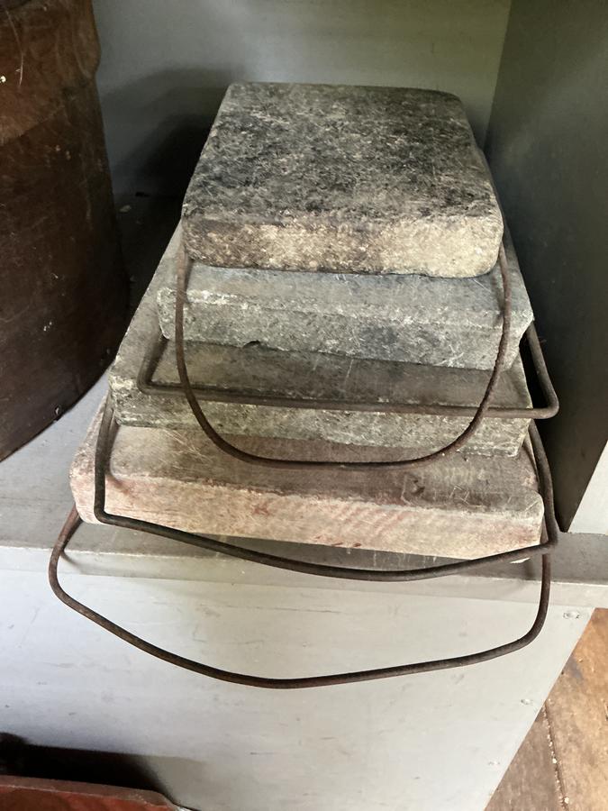 4 Graduating Sizes of SoapStone Warmers