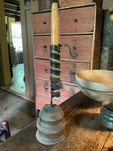 Early Iron and Spiral Light