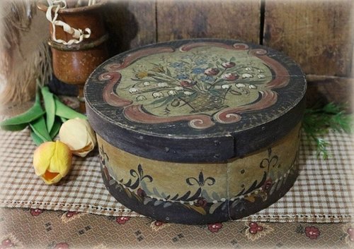 Pantry Box Floral Motif
