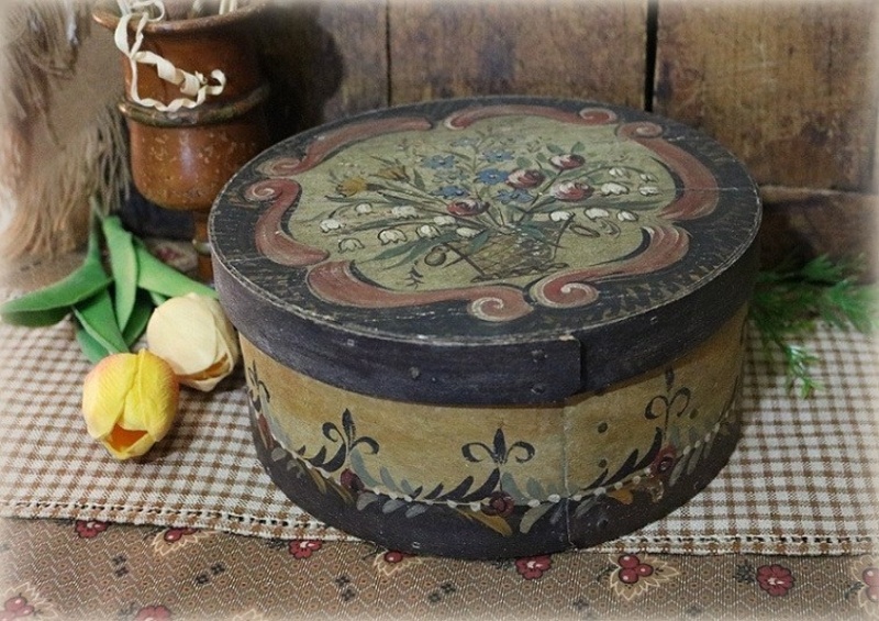 Pantry Box Floral Motif