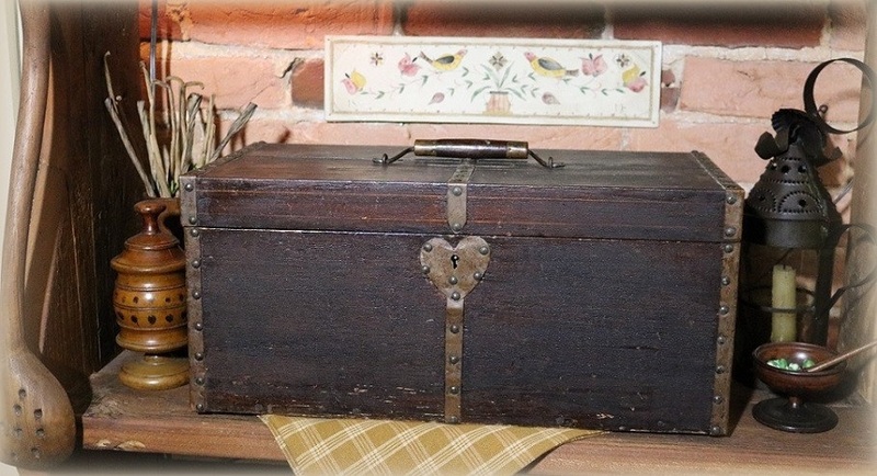 Studded Valuable Box Heart Escutcheon