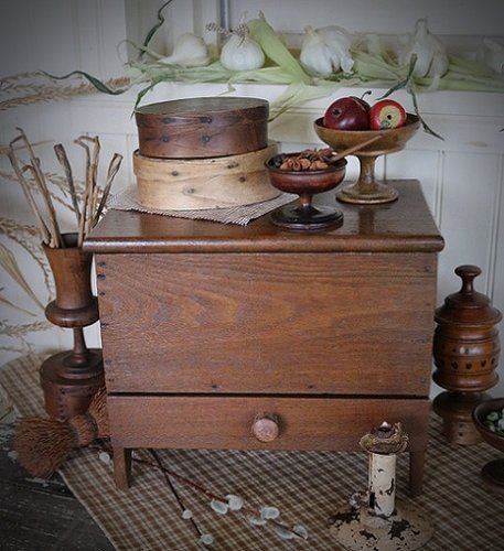 Diminutive Mule Chest ~More Pictures Available~