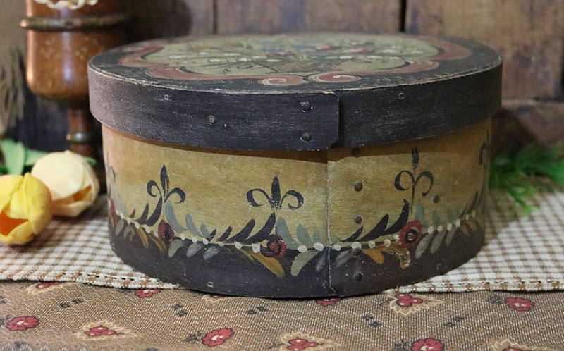 Pantry Box Floral Motif