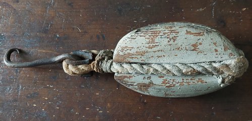 Wooden Pulley