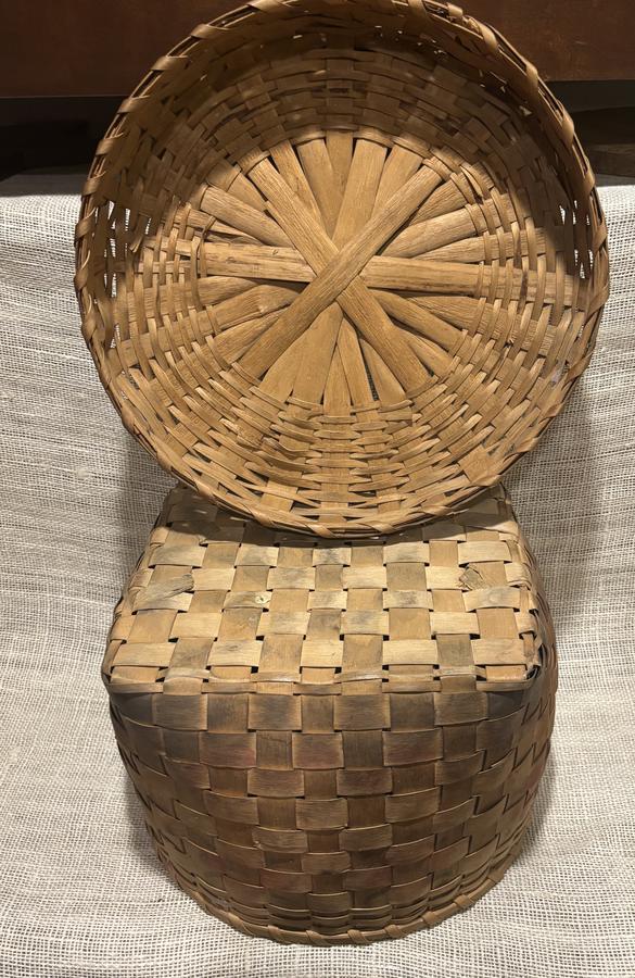 Early Lidded Potato Stamp Decorated Basket