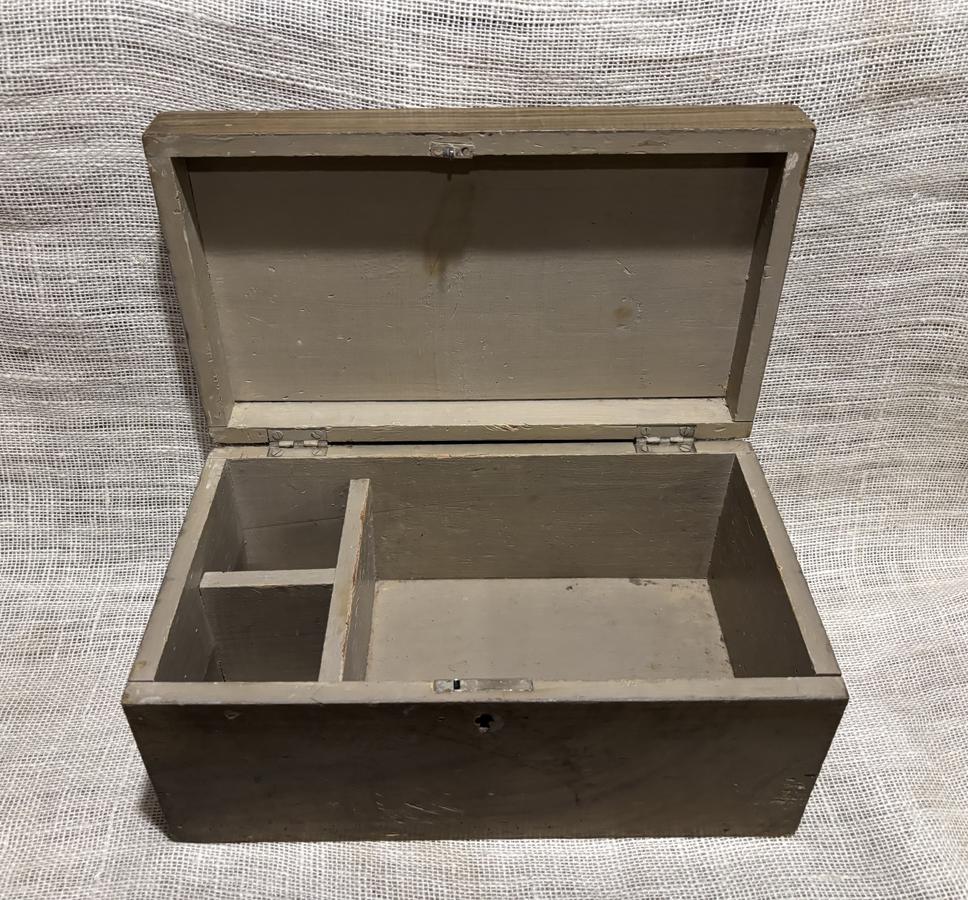 19th Century Vinegar Grain Painted Box