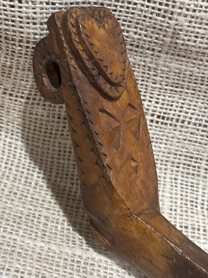 Heart Carved Crooked Knife