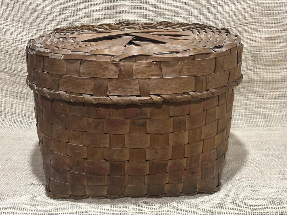 Early Lidded Potato Stamp Decorated Basket