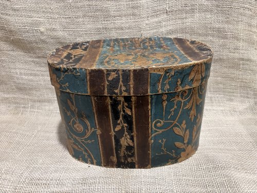 19th Century Oval Wallpaper Box-11"