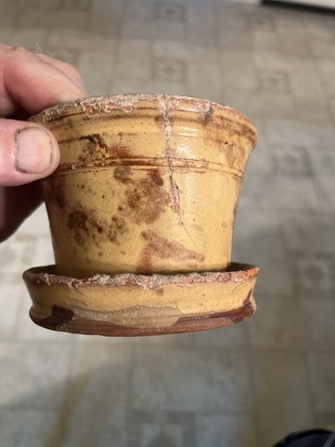 19th c. Southern Red-ware glazed Va. flower pot