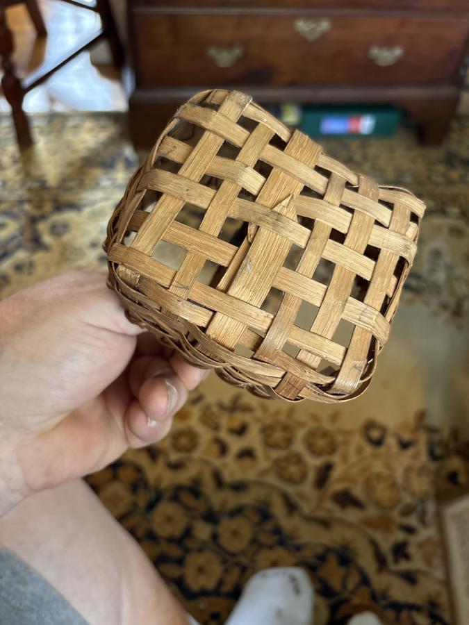 Miniature 19th century super surface 4 in basket