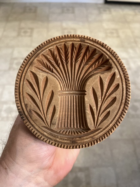 American 19th century wheat pattern butter print