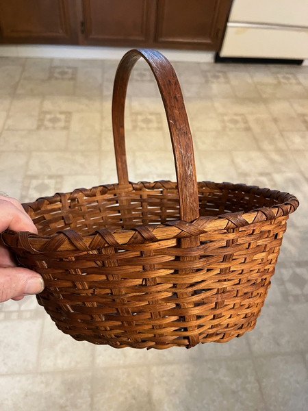 Outstanding 19th Century Shaker Splint Basket