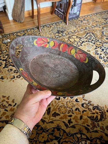 19th C American Toleware Decorated Apple Tray