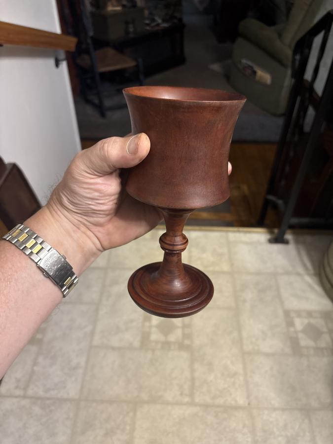 18th century pole lathe turned 7 3/4 t. Goblet