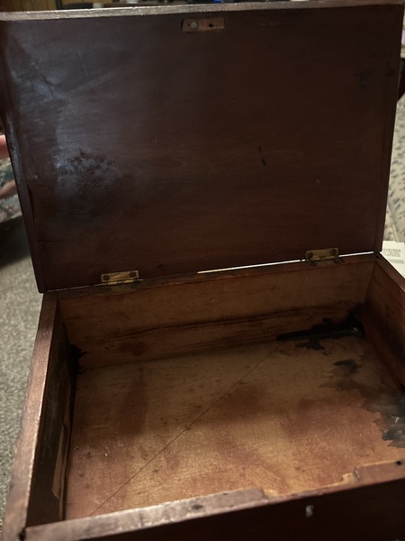 Early 18th/ 19th century American dovetailed box