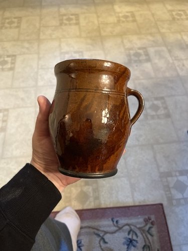19th c. Pa. Red-ware slip design cooking pot nice