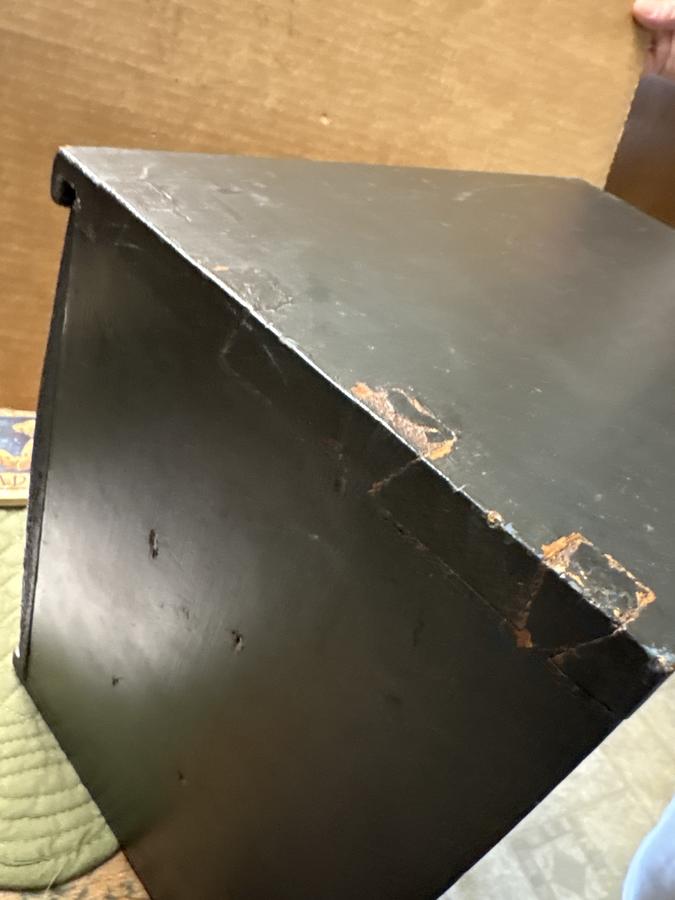 18th early 19th c. dovetailed & painted candle box
