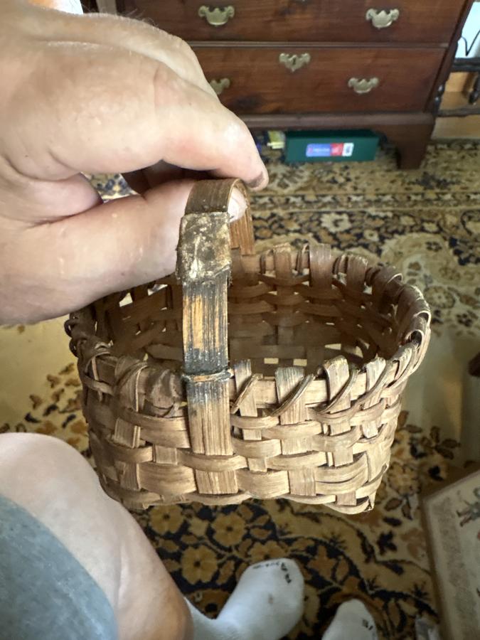 Miniature 19th century super surface 4 in basket