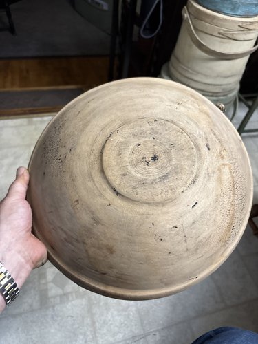 18th early 19th century white pine bee-hive bowl